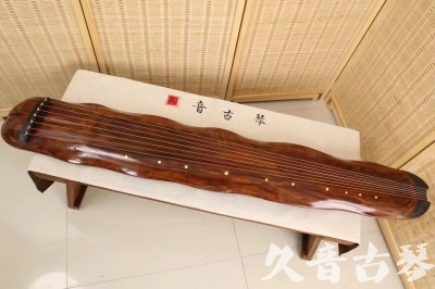 咸宁市●久音古琴  ●今日推荐 20240621 【断纹蕉叶】